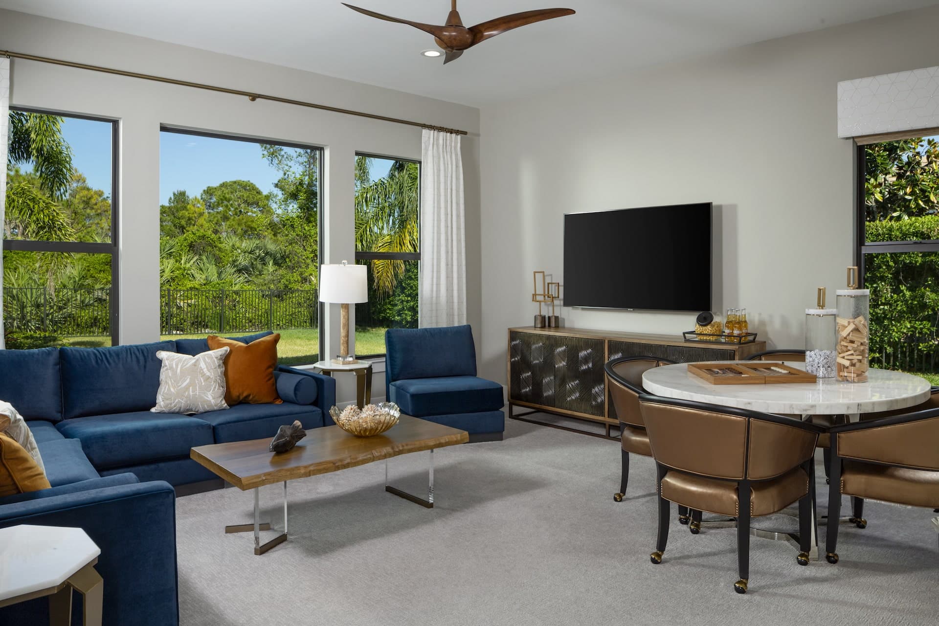Bermuda model home bomus room